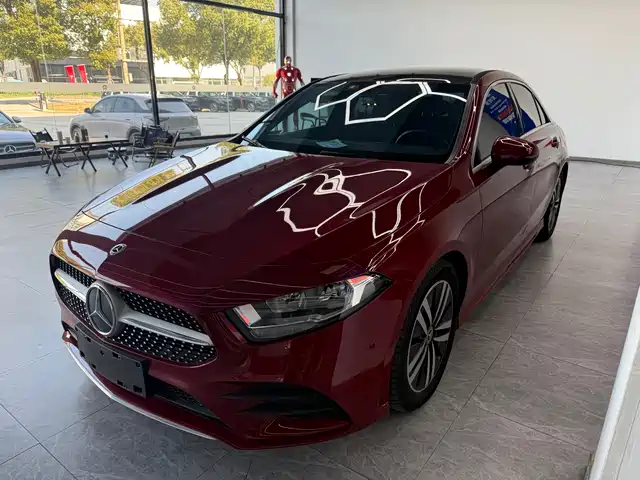 MERCEDES-BENZ A CLASS