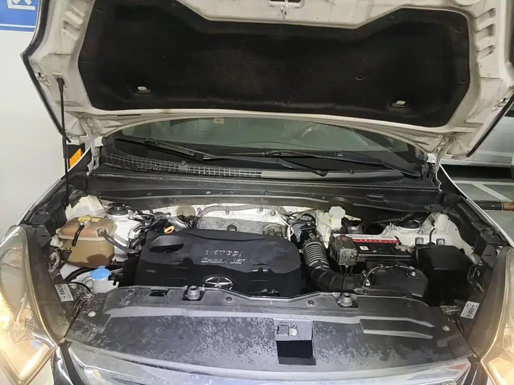 JAC Motors Refine S5 2015 2015 1.5T Automatic Luxury