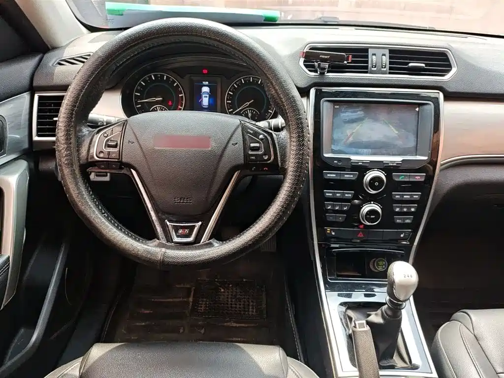 Haval H2 2015 2014 1.5T Manual 2WD Elite Edition