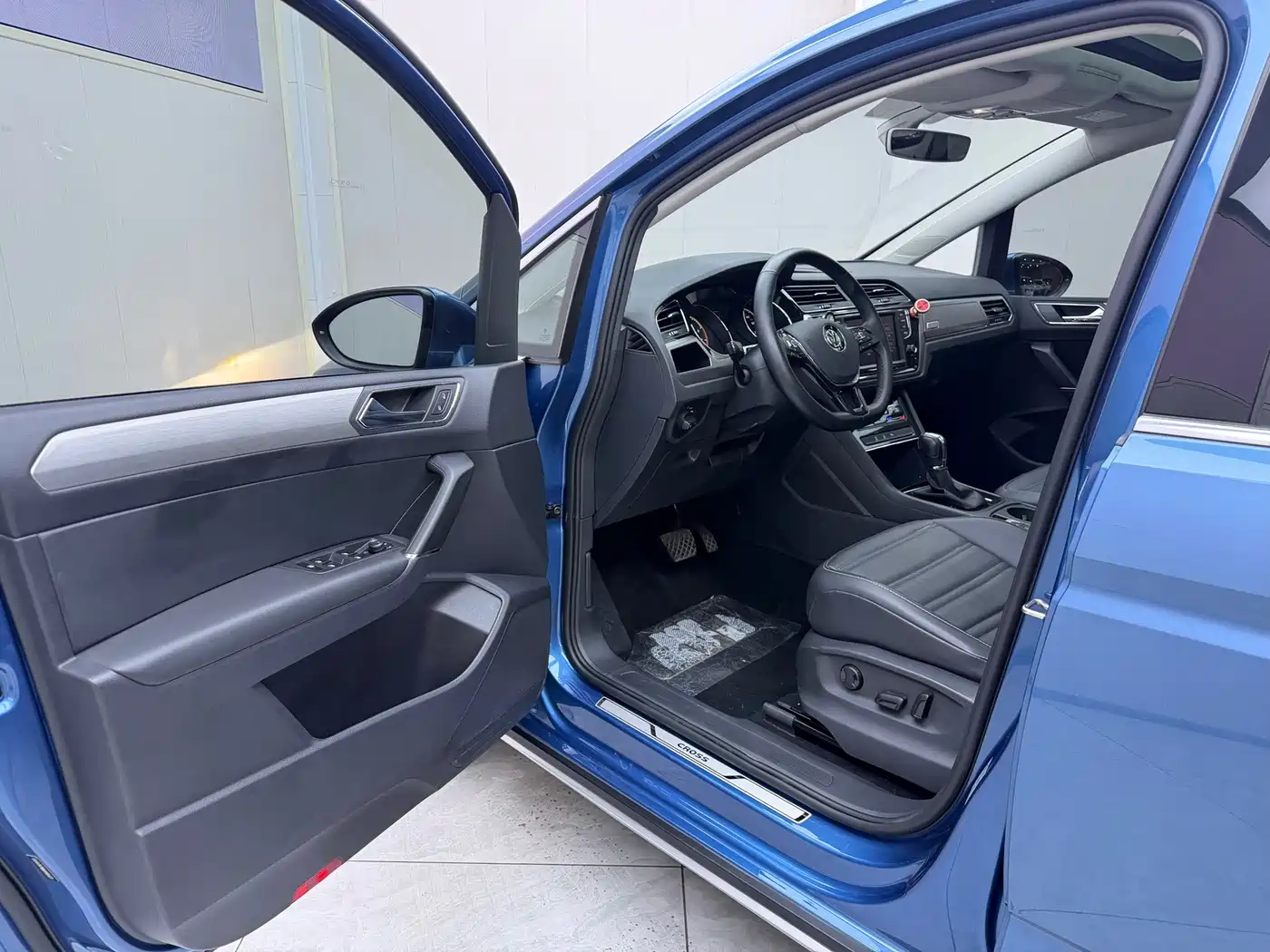 Volkswagen Touran 2020 2021 Touran L 280TSI DSG Cross Edition 7-seater