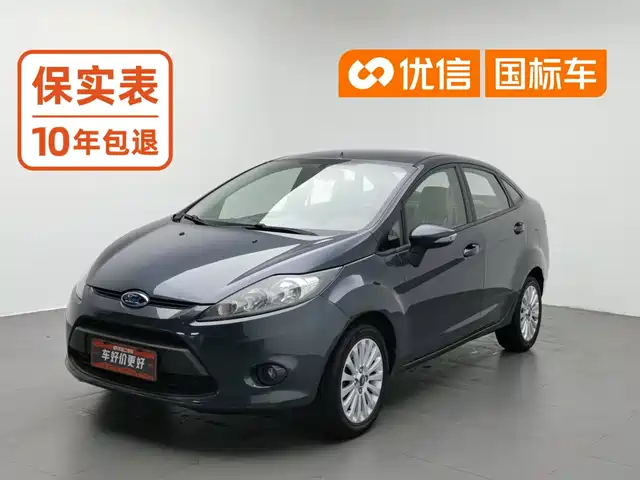 Ford Fiesta 2011 Sedan 1.5L Manual Fashion — фото 1