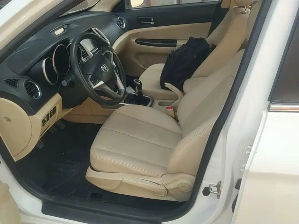 Changan Eado 2015 2015 1.6L Manual Luxury China V