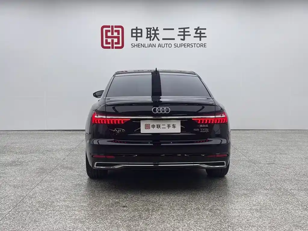 Photo 2 - Audi A6L