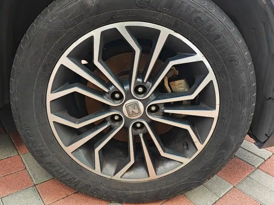Zotye SR7 2019 2017 1.5T CVT Magic Cube Road
