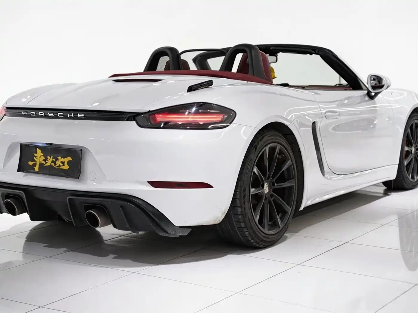 Porsche 718 2016 Boxster 2.0T фото 10