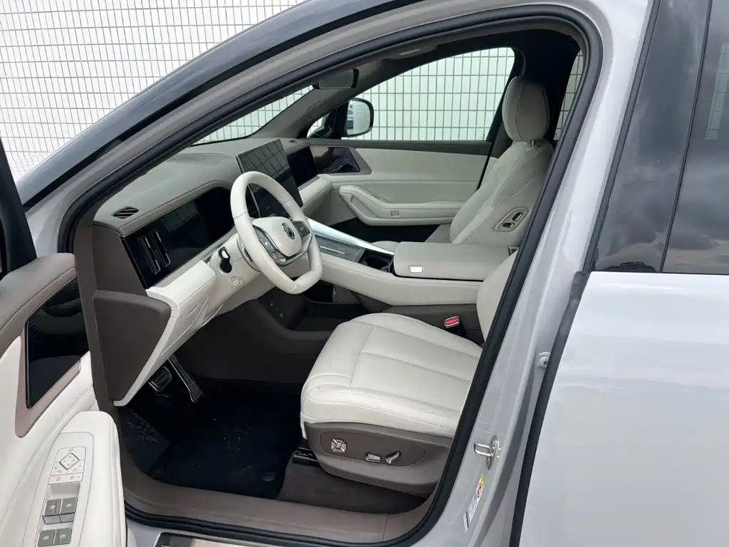 Denza N8L 2025 2025 Standard