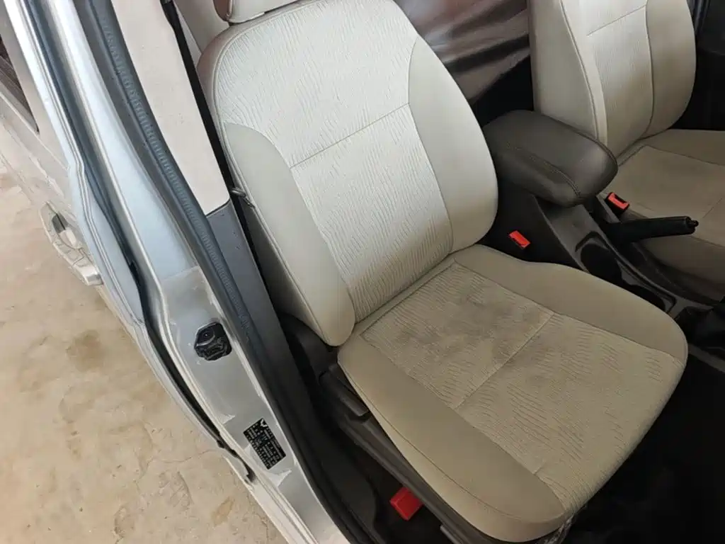 Wuling Motors Wuling Rongguang V 2018 2016 1.5L Standard