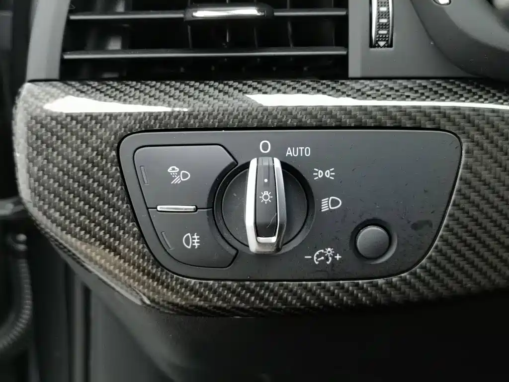 Audi A4L, миниатюра 21