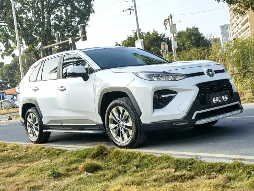 Toyota Wildlander 2021 2022 2.0L CVT AWD Luxury Edition