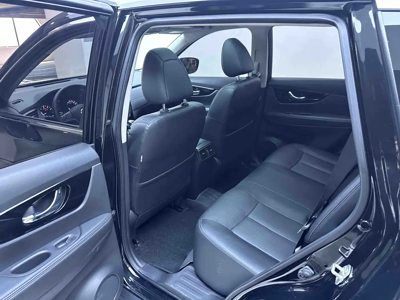 Nissan X-Trail, миниатюра 8