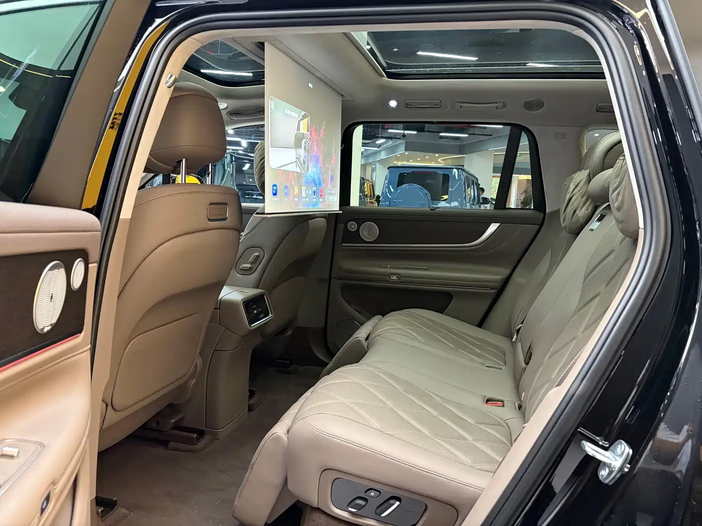 AITO Wenjie AITO M9 2026 2025 Extended Range Ultra 52kWh 5-Seater