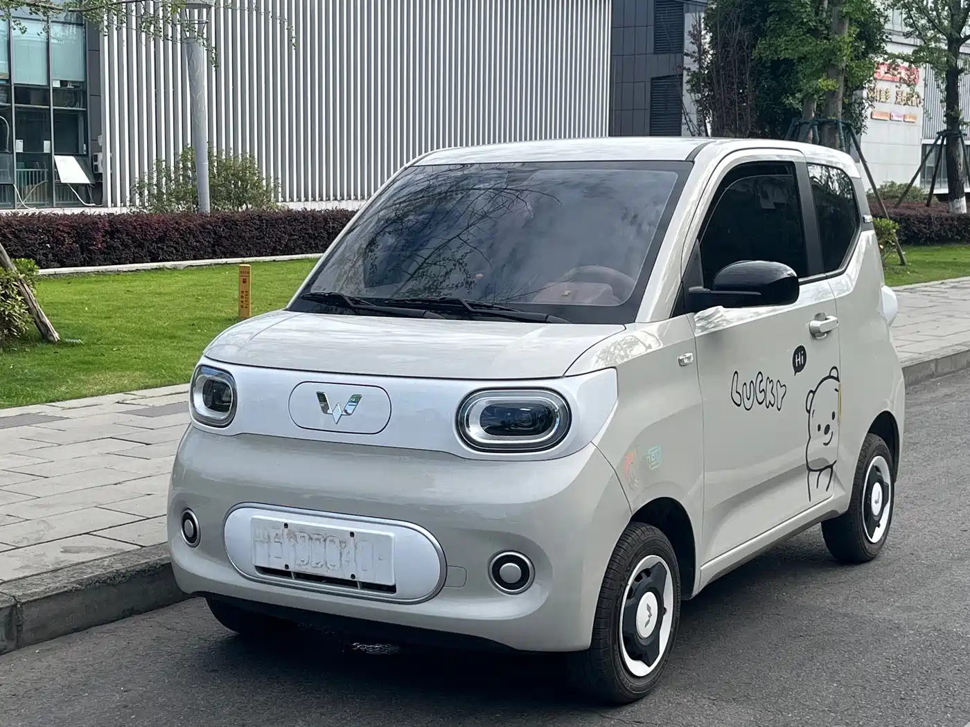 Wuling Motors Hongguang MINIEV 2025 4-Door Advanced