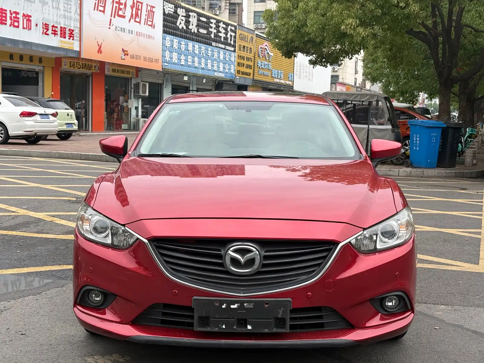 Photo 2 - Mazda Atenza