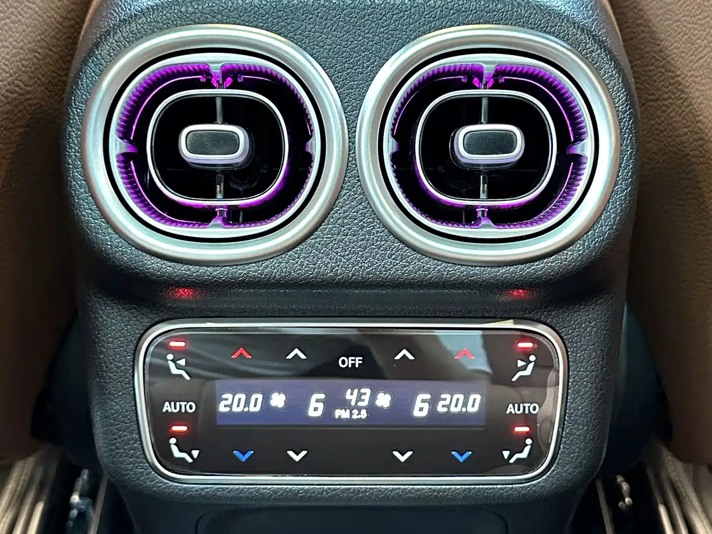 Mercedes-Benz GLC 2026 2026 GLC 300 L 4MATIC Luxury 5-Seater