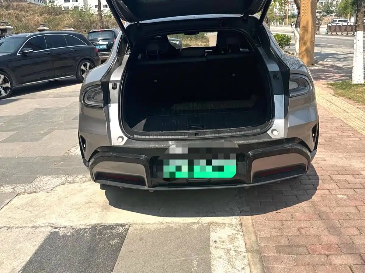 XIAOMI CAR XIAOMI YU7