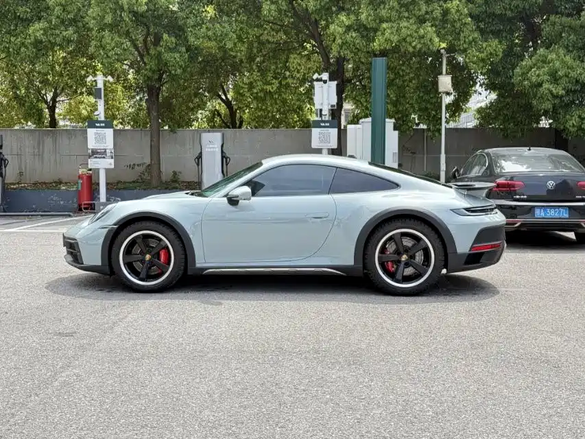 Фото 7 - Porsche 911