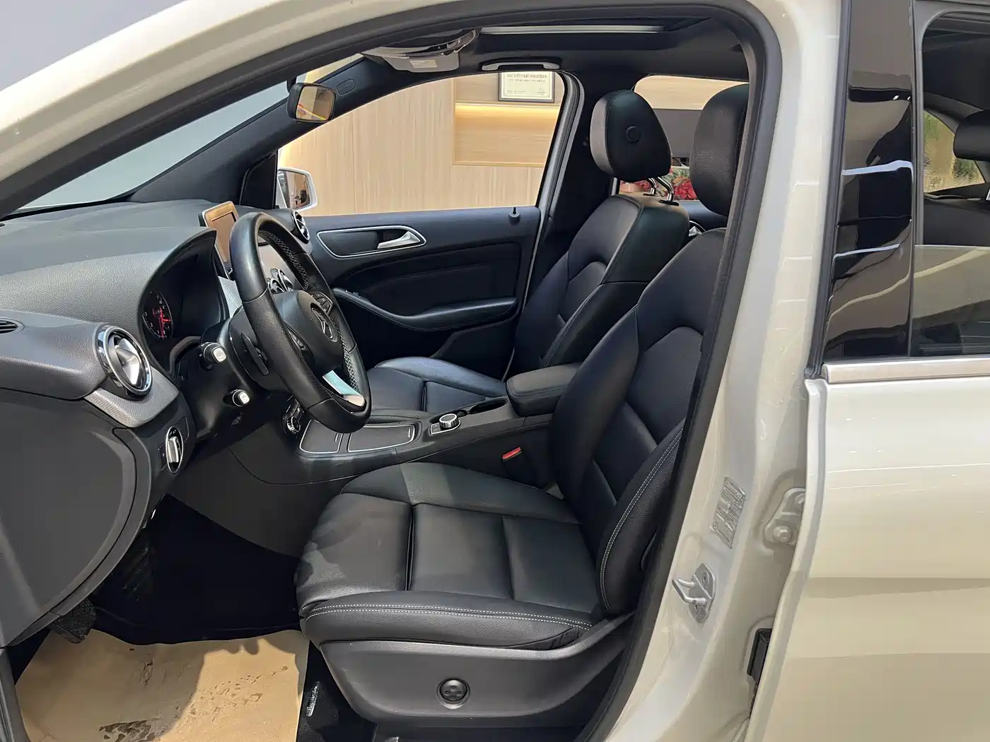 Mercedes-Benz B-Class 2015 B 200 Style фото 7