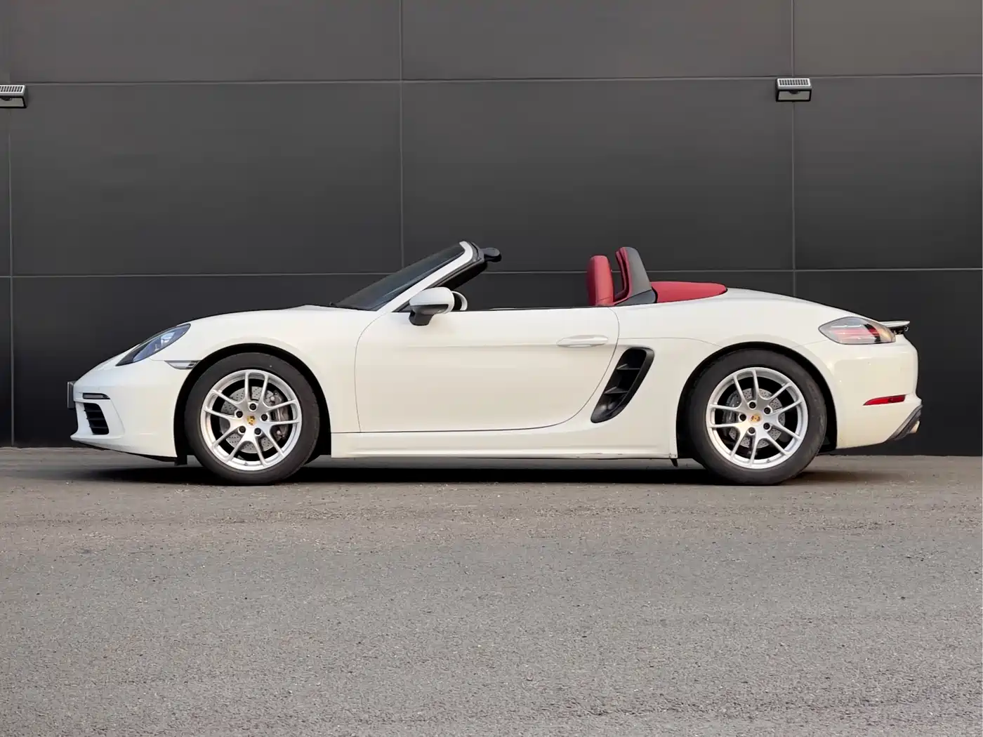 Porsche 718 2022 Boxster 2.0T фото 5