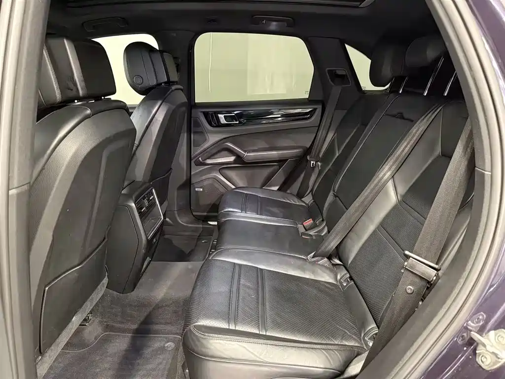 Porsche Cayenne 2019 Cayenne 3.0T фото 9
