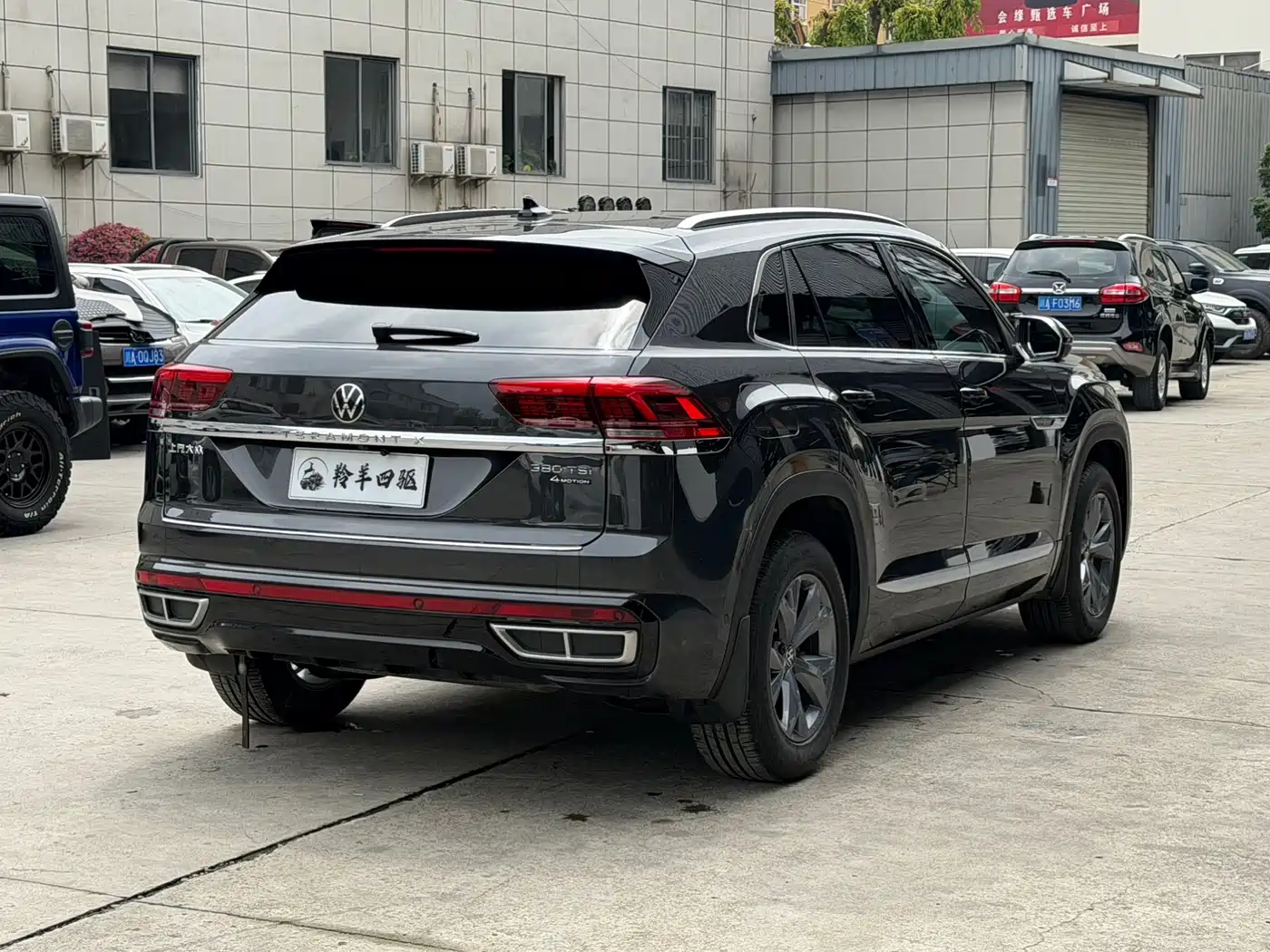 Volkswagen Tiguan X 2022 380TSI 4WD Flagship Edition фото 11