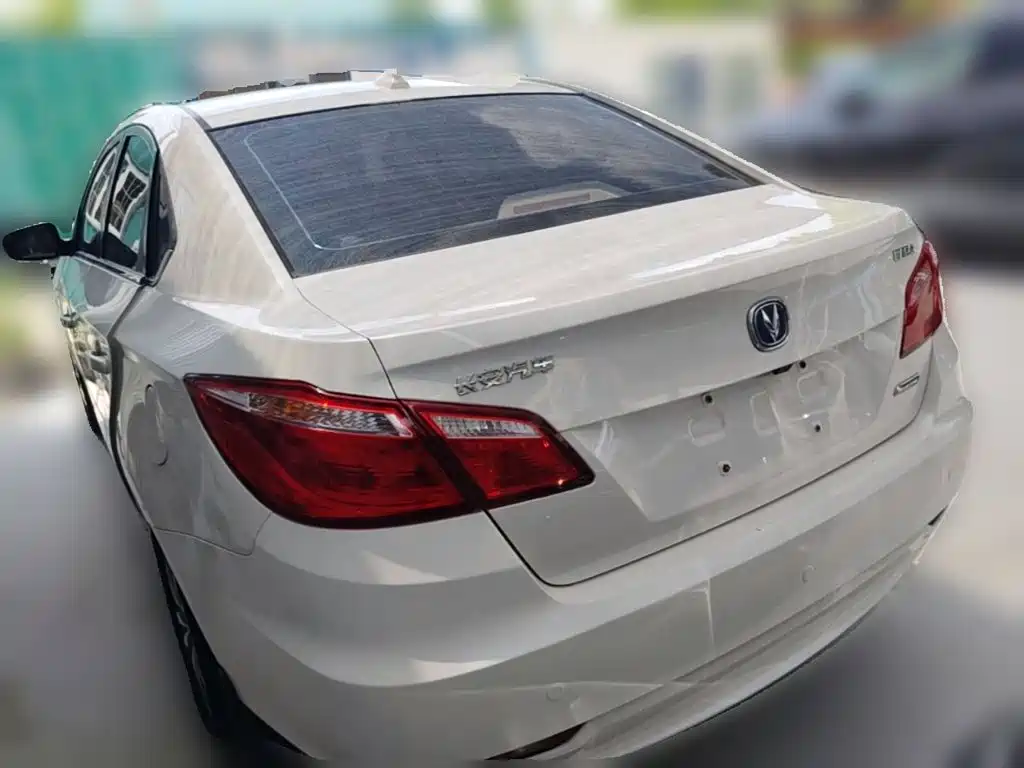 Changan Eado 2015 2015 1.6L Manual Elite (China IV)