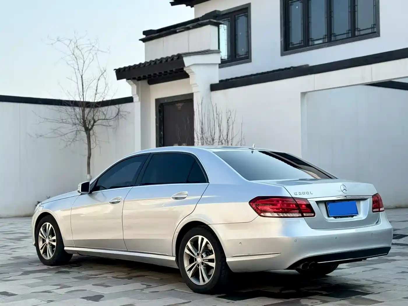 Mercedes-Benz E-Class 2014 E 260 L Sport фото 7