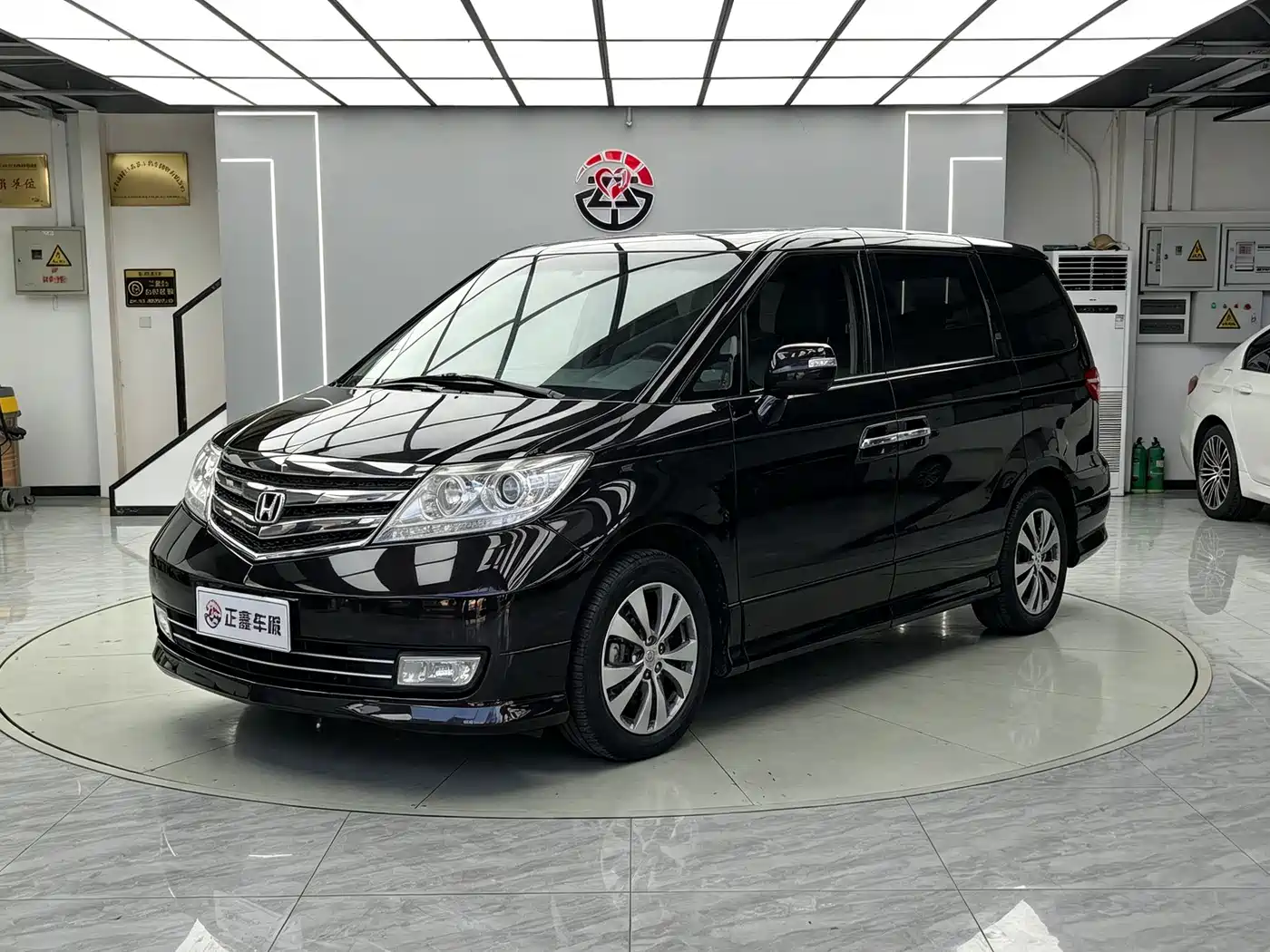 Honda Elysion 2014 2012 2.4L VTi-S Premium Edition
