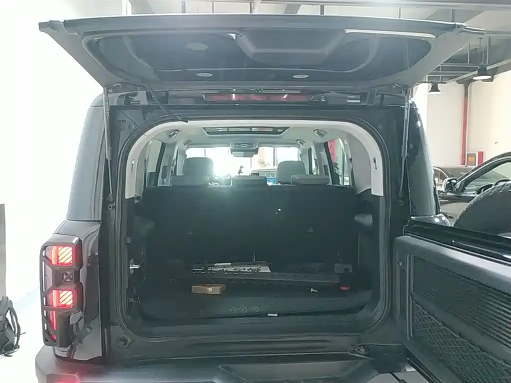 BAIC ORV Beijing Offroad BJ40 2026 2.0D Base Model фото 19