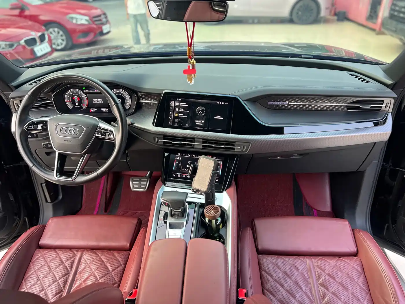 Audi Q6 2024 2024 45 TFSI quattro Black Warrior Edition 6-seater