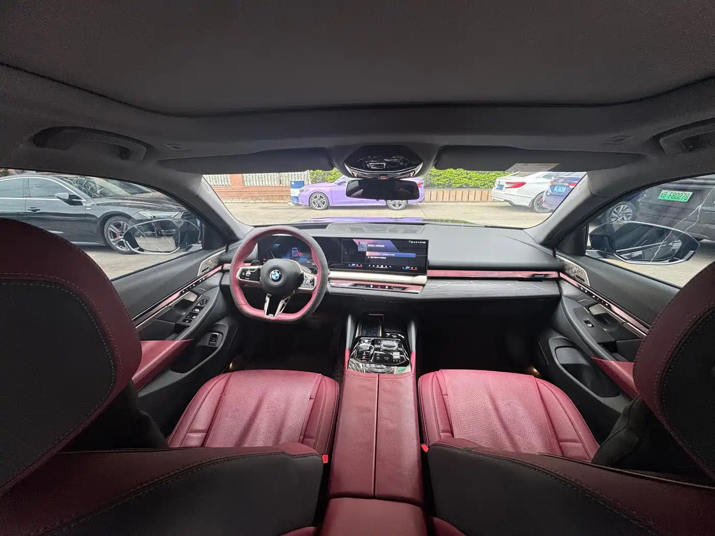 BMW 5 Series 2025 530Li Premium M Sport Package фото 23