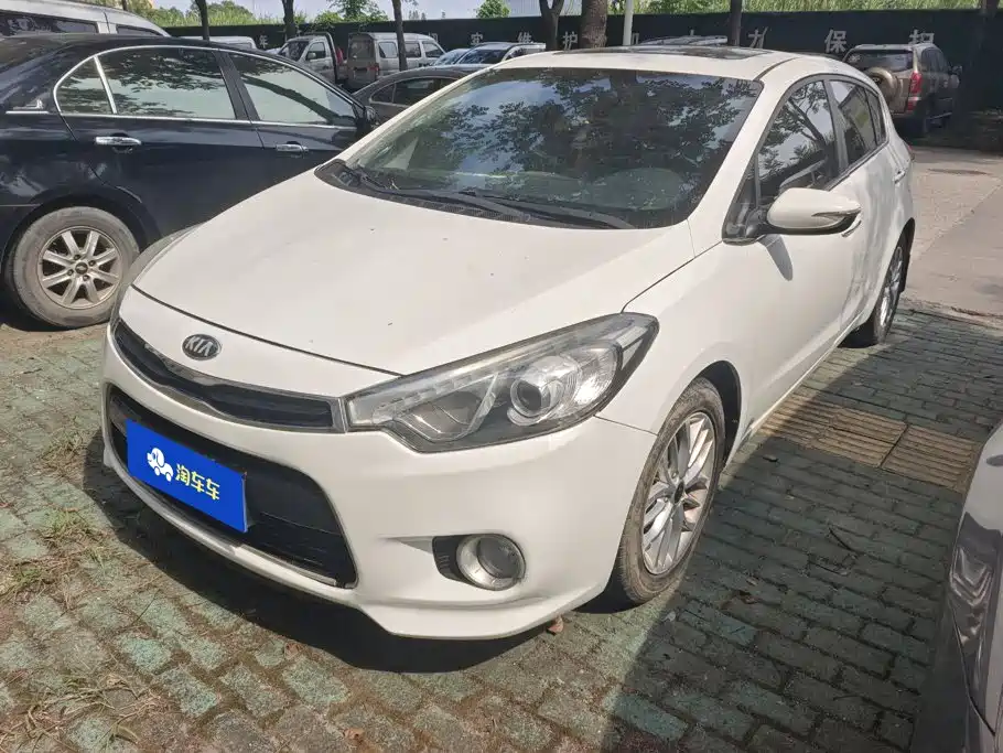 Kia K3S 2014 2014 1.6L Automatic GLS
