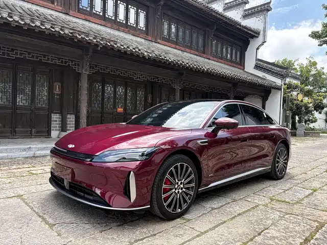  Chery Fengyun Fengyun A9L 2025 Model 4WD High-performance Summit Edition