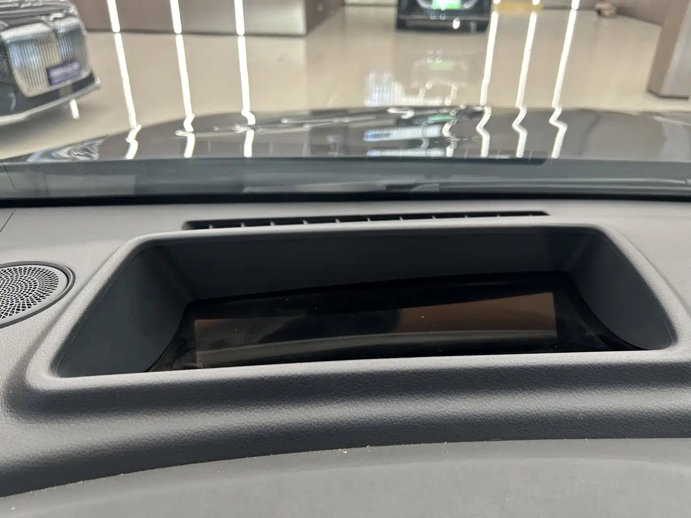 Voyah Auto Voyah Dreamer 2025 2025 Model PHEV 4WD Premium QianKun Edition