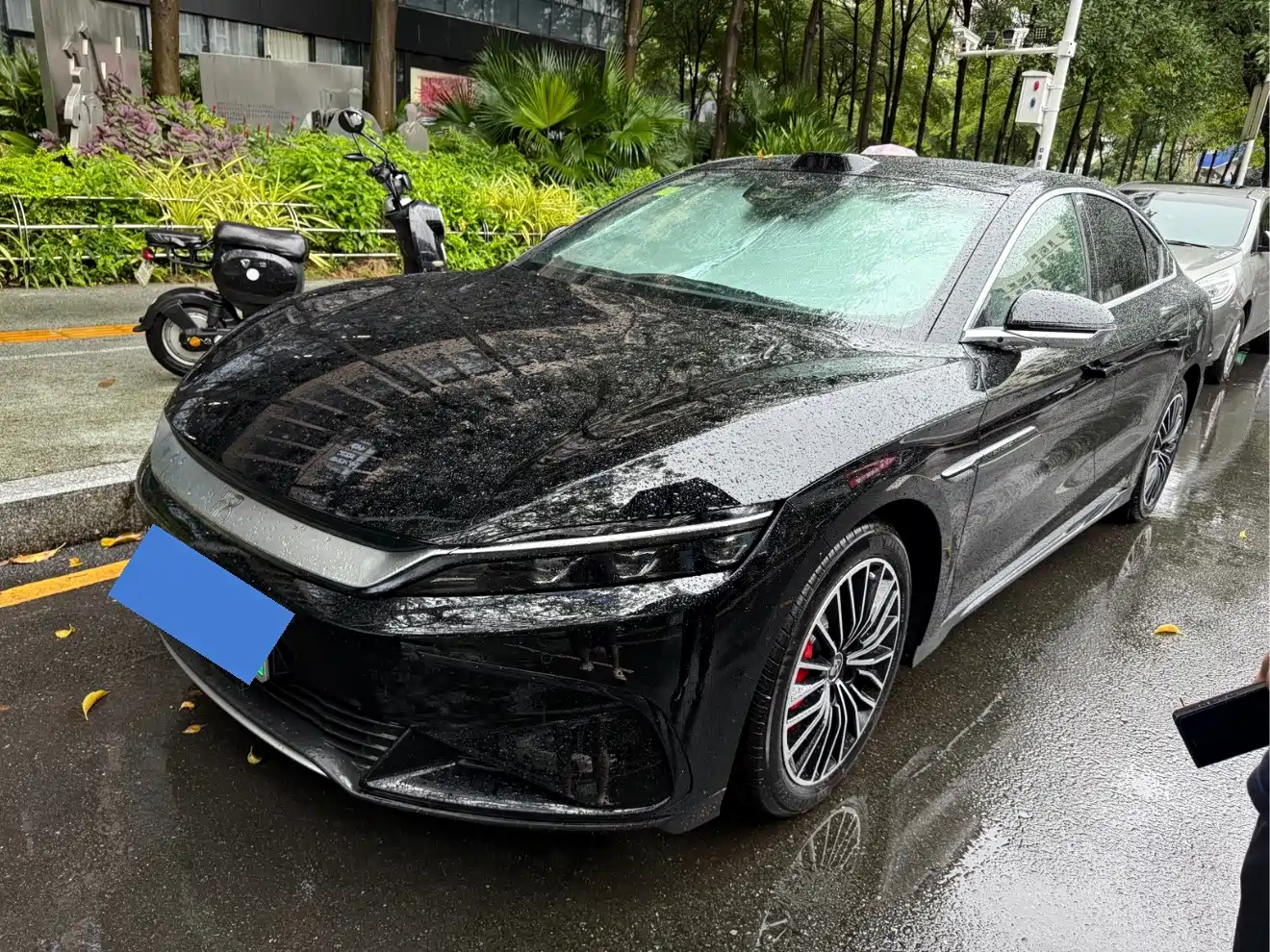 BYD Han 2025 2025 EV Smart Driving Edition 701KM LiDAR Flagship