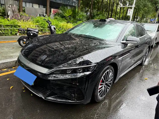 BYD Han 2025