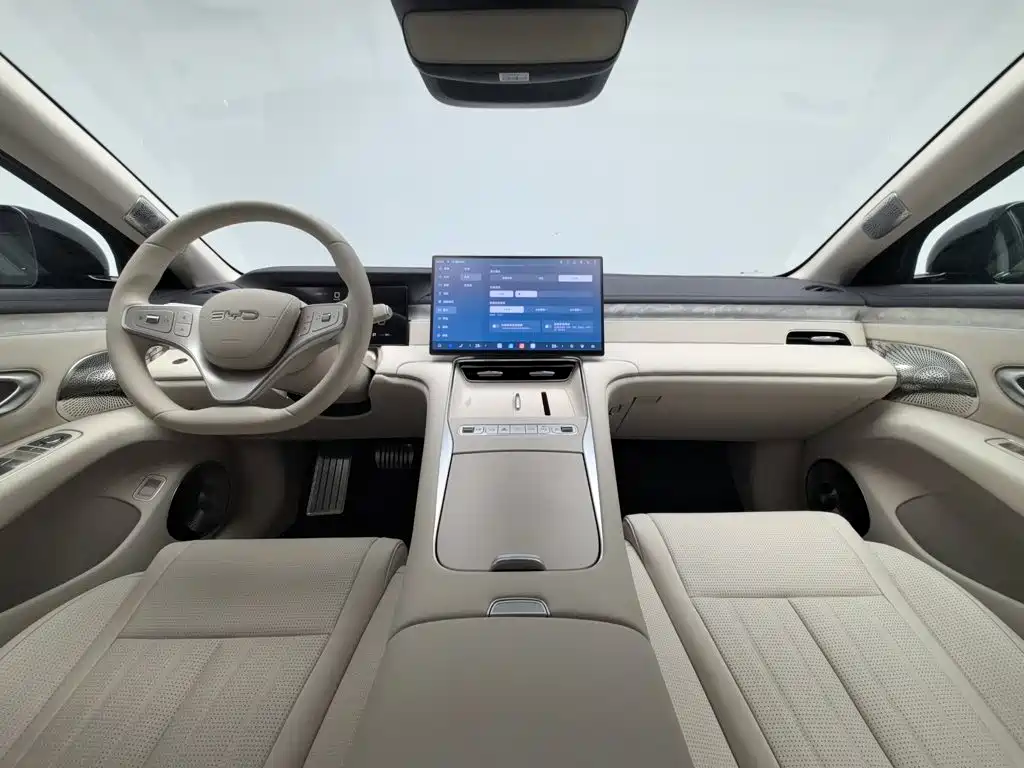2026 BYD Seal 08