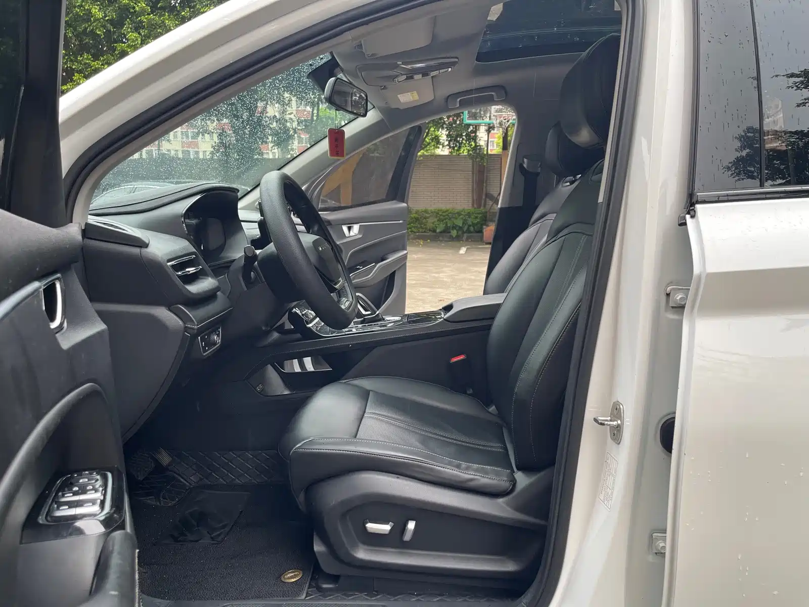 صورة 9 - Wuling Motors Wuling Victory
