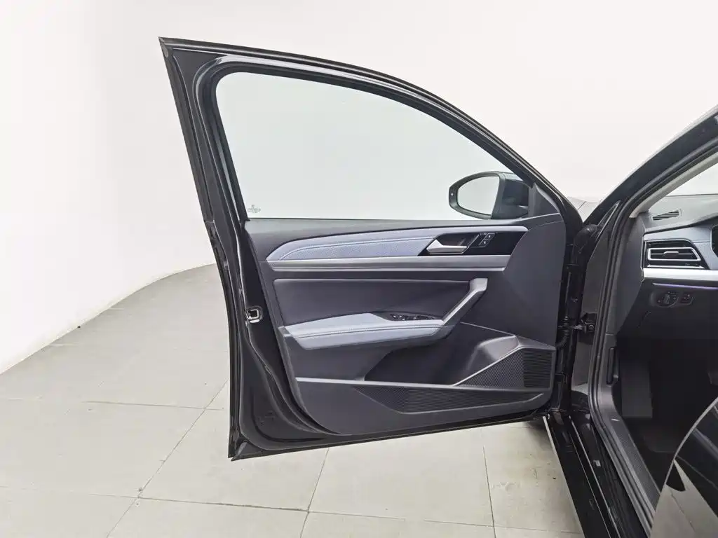 Volkswagen Lavida, миниатюра 8