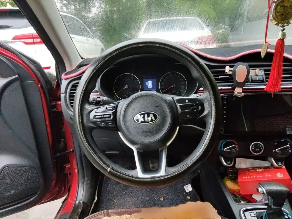 Kia KX CROSS 2018 2017 1.4L AT GLS