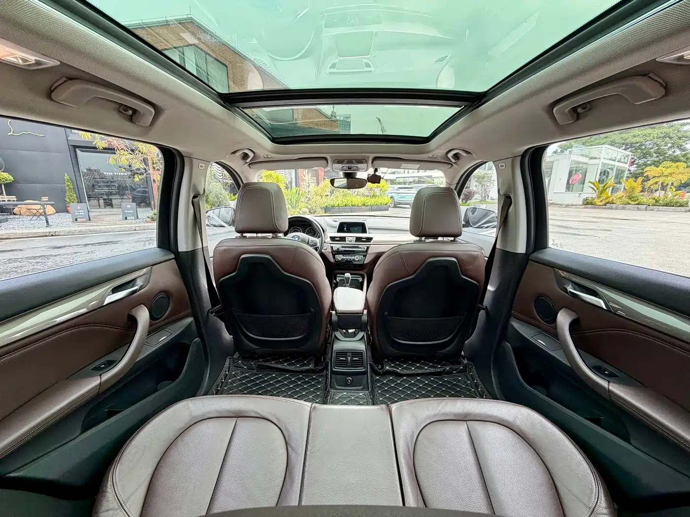BMW X1 New Energy 2018 xDrive25Le Luxury Model фото 13