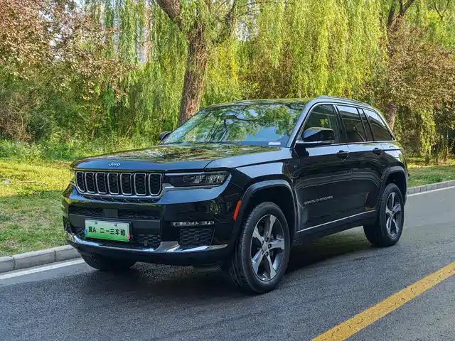  Jeep Grand Cherokee 4xe (Import) 2024 4xe Summit Edition