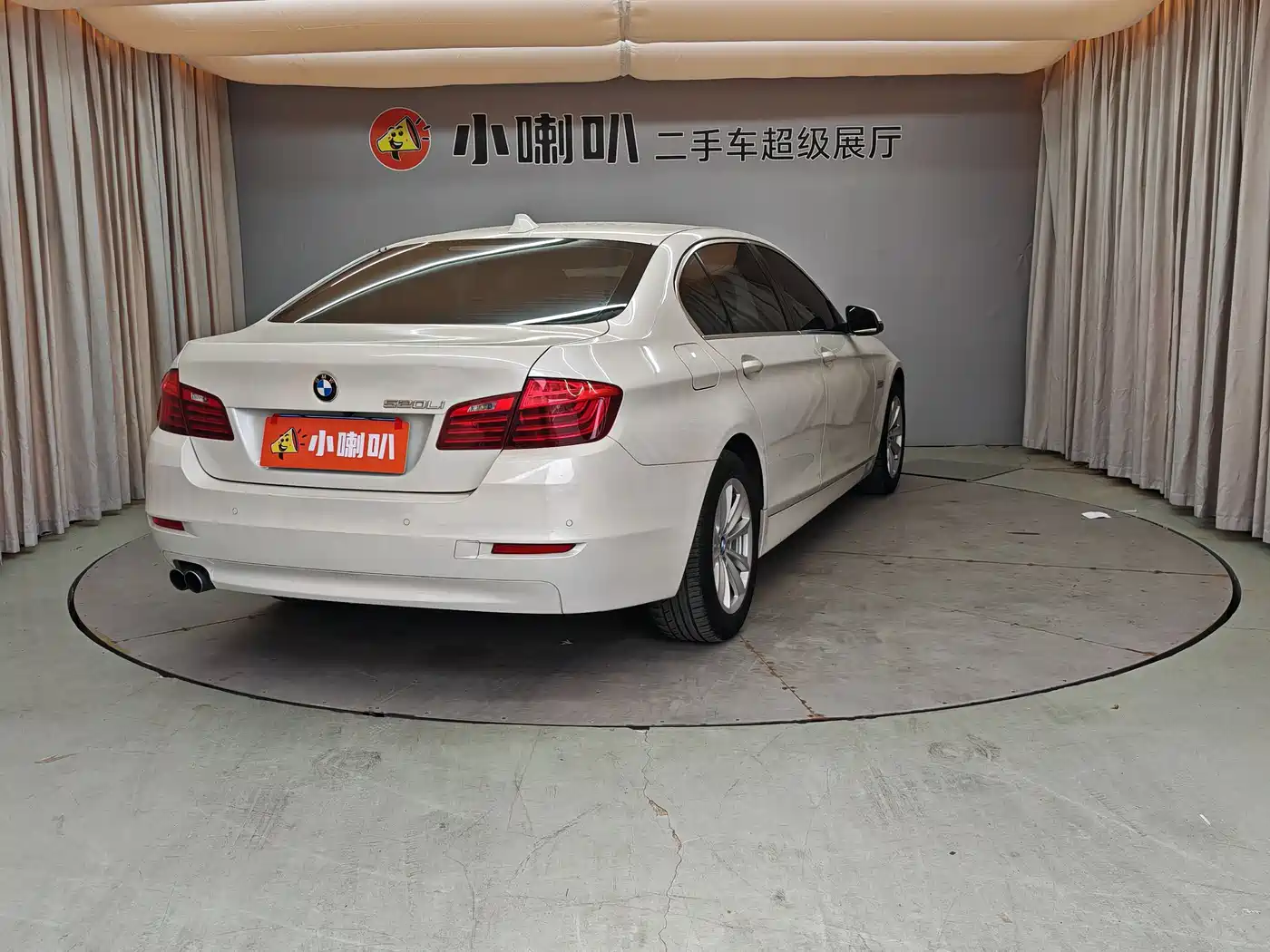BMW 5 Series 2017 520Li Classic Edition фото 24