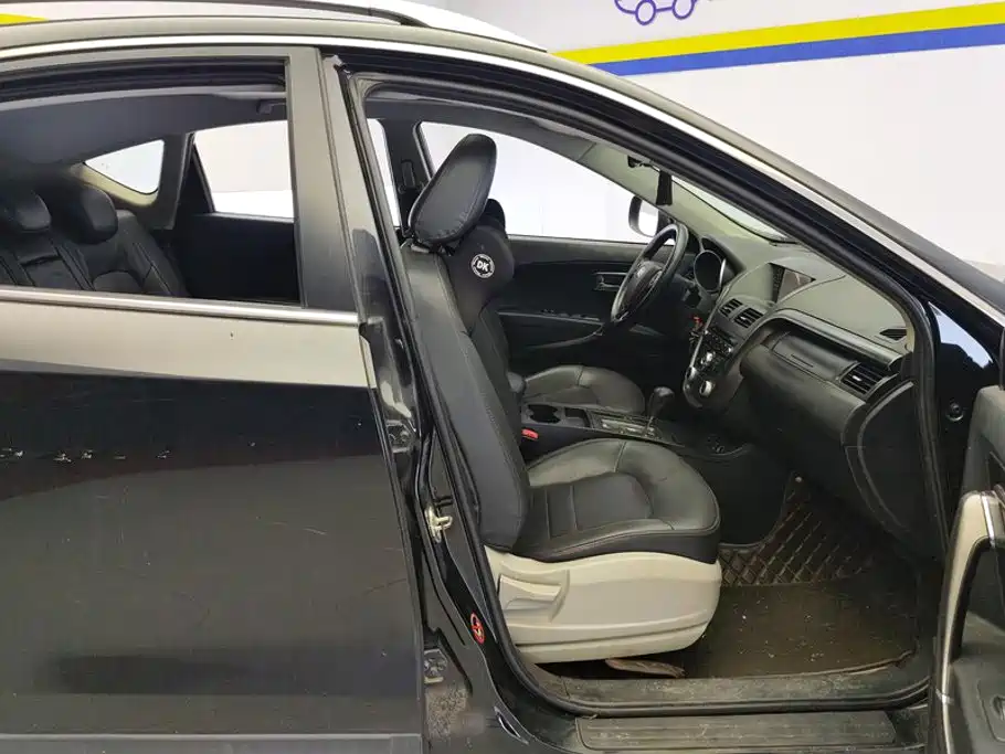 Фото 8 - Besturn X80