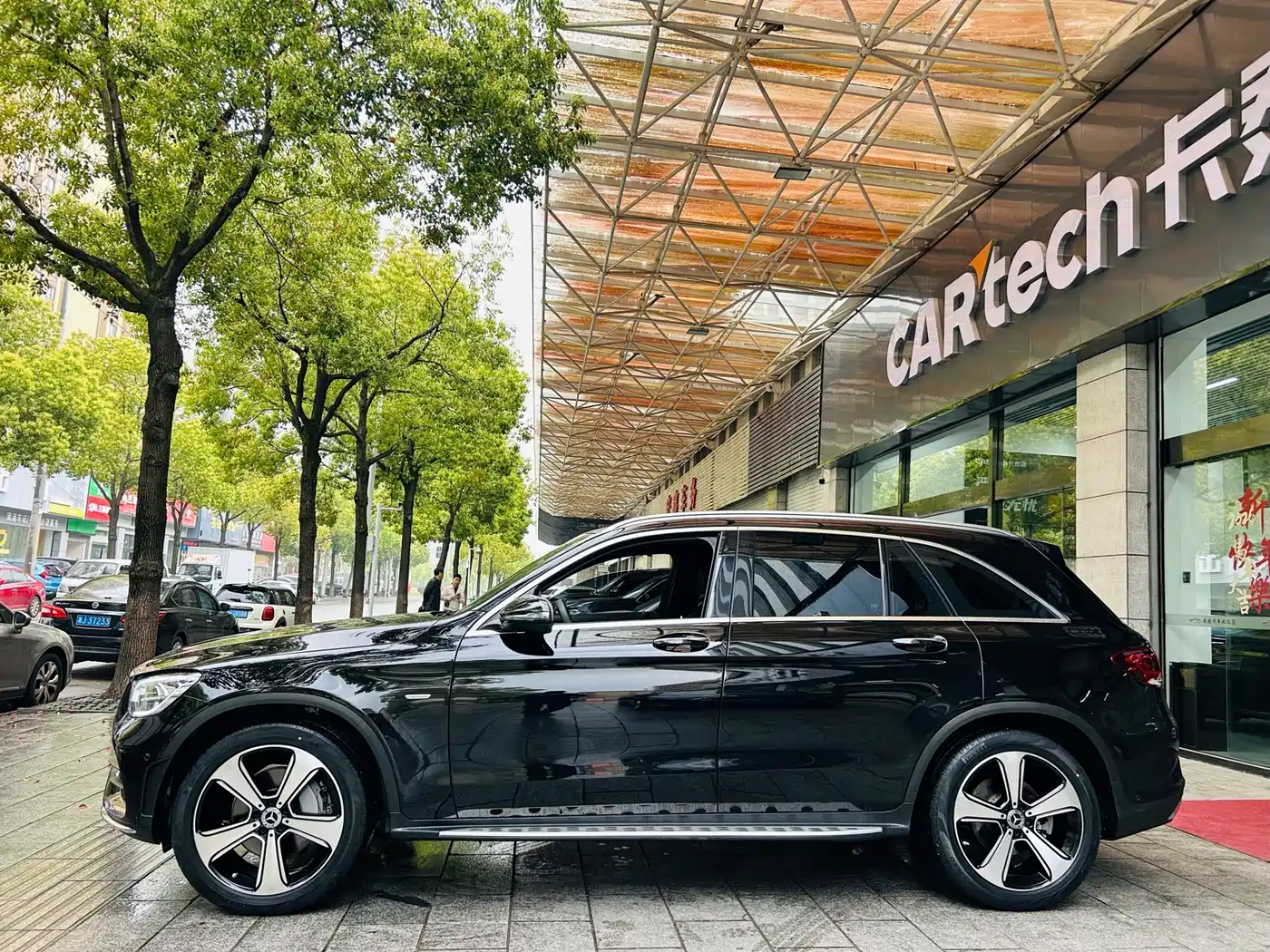 Mercedes-Benz GLC 2022 Model GLC 300 L 4MATIC Luxury Edition фото 16