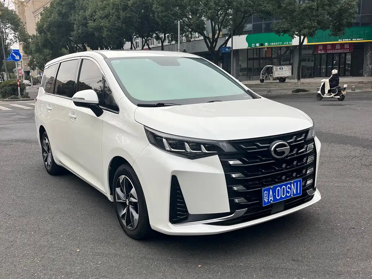GAC TRUMPCHI M6