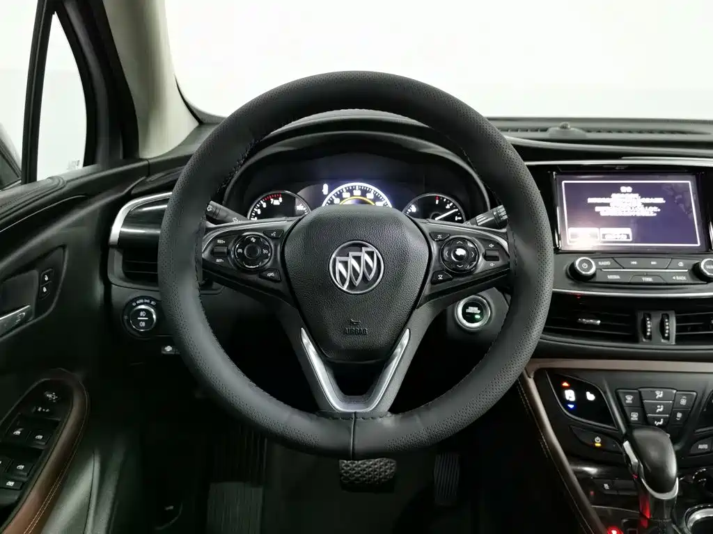 Фото 11 - Buick Envision Plus