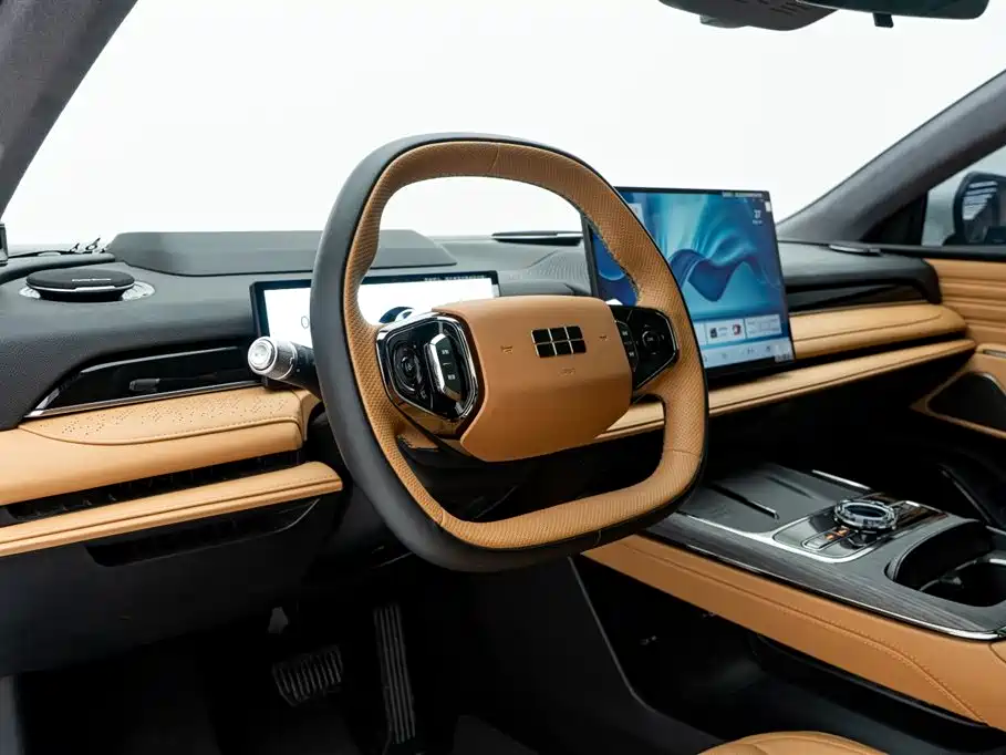 Geely Galaxy Galaxy Xingyao 8 2025 130km EM-P Starship Edition фото 19