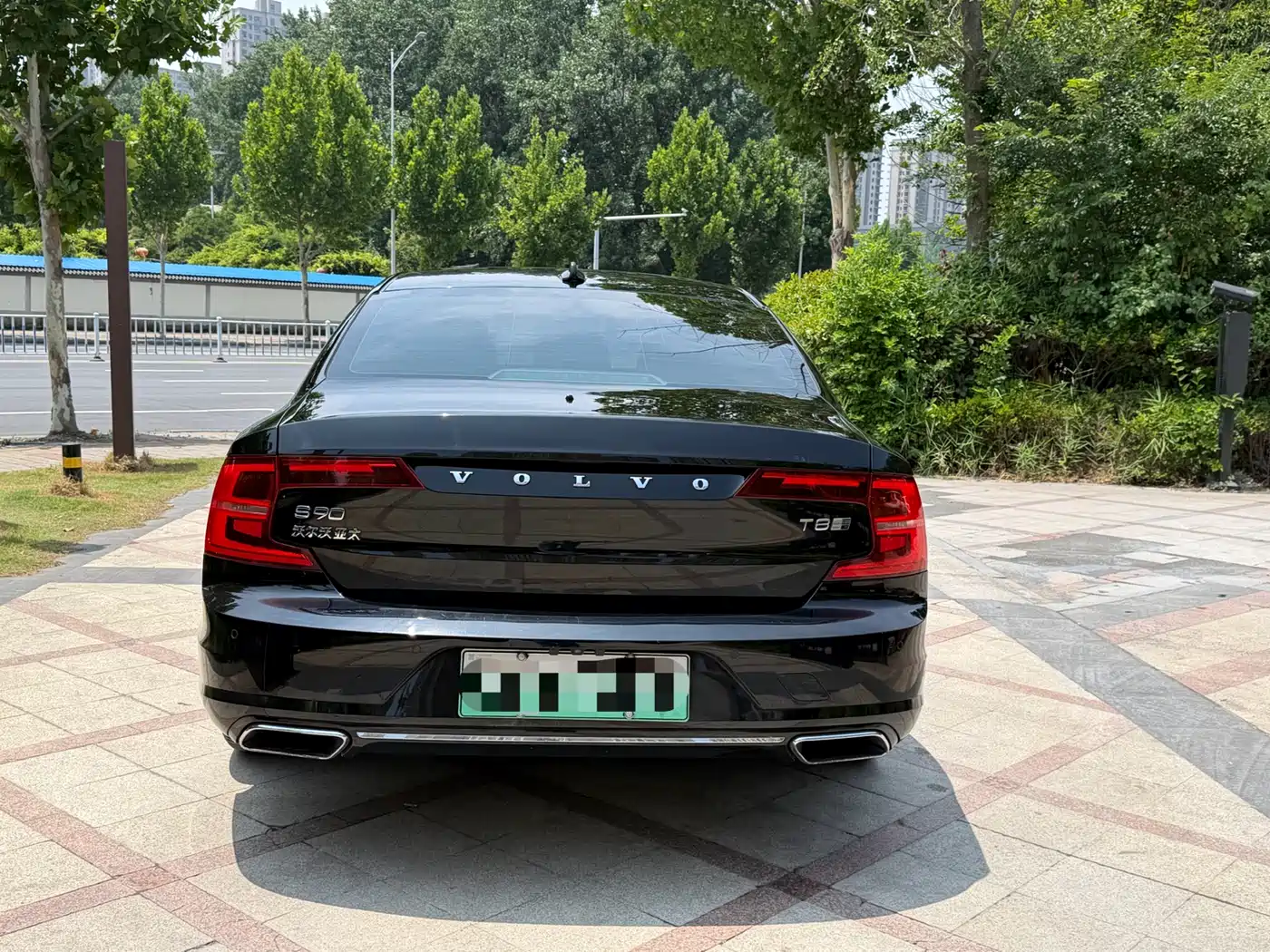 Volvo S90 Plug-in Hybrid 2019 2020 Model T8 E-Drive Hybrid Intelligent Luxury Edition