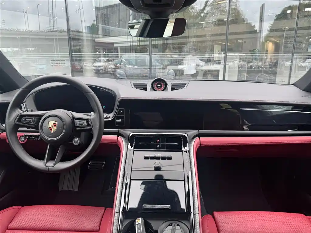 Porsche Panamera 2024 Panamera 4 Executive Long Wheelbase 2.9T фото 7