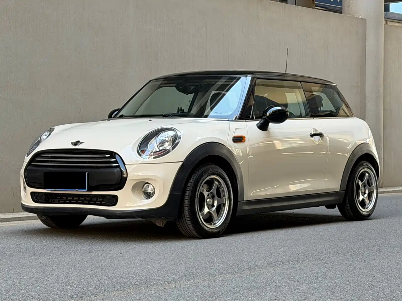 MINI 2014 1.2T ONE